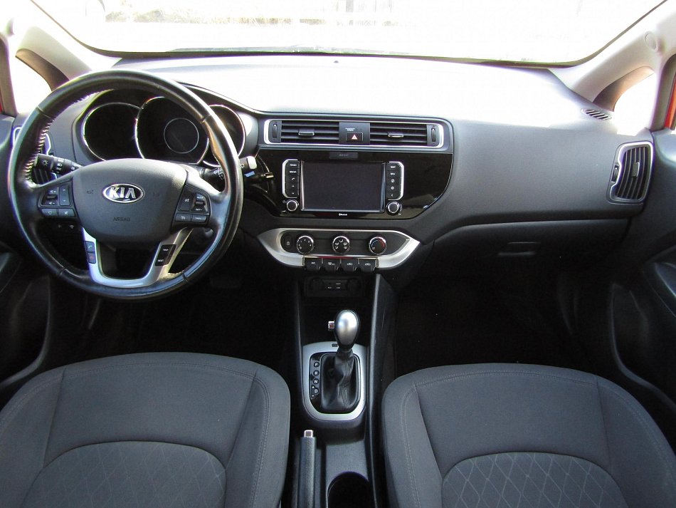 Kia Rio 1.4i 