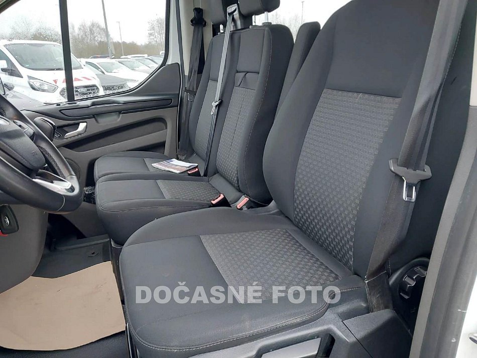 Ford Transit Custom 2.0TDCi Trend L2 9míst