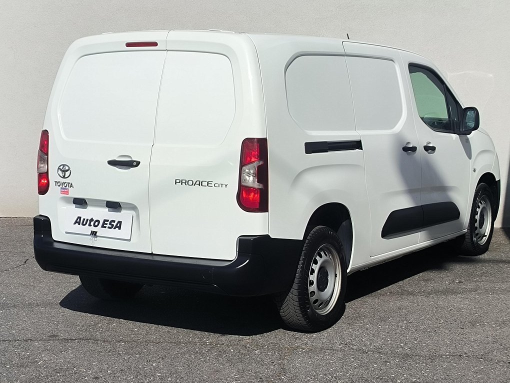 Toyota ProAce City 1.5D-4D Active MAXi
