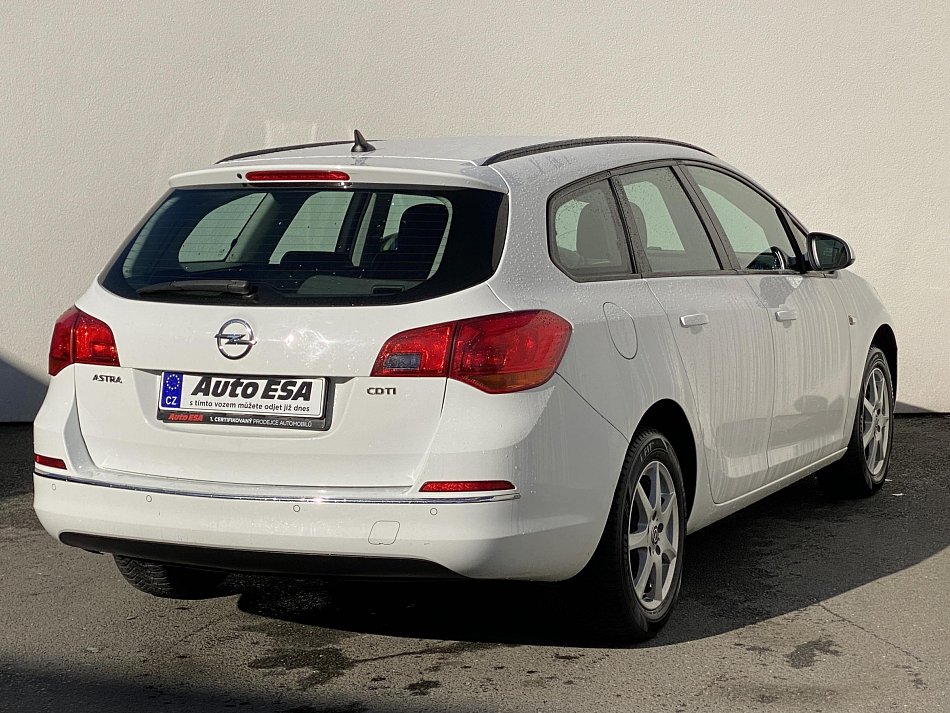 Opel Astra 1.6 CDTi 