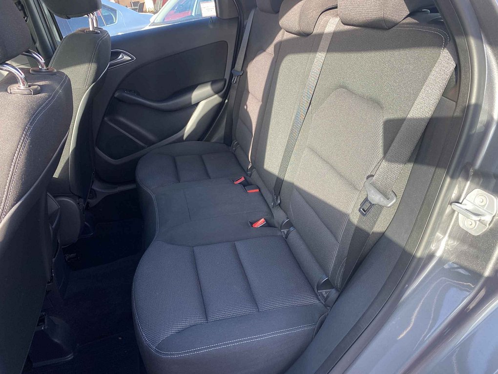Mercedes-Benz Třída B 1.6 i  B180