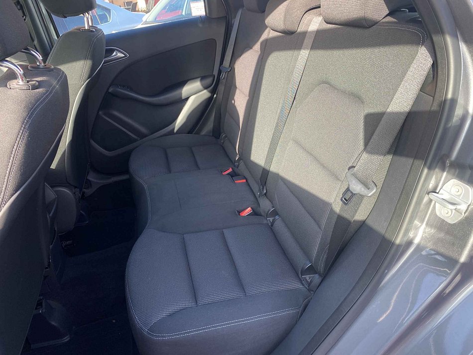 Mercedes-Benz Třída B 1.6 i  B180