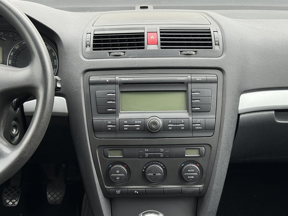Škoda Octavia II 1.6 MPi 