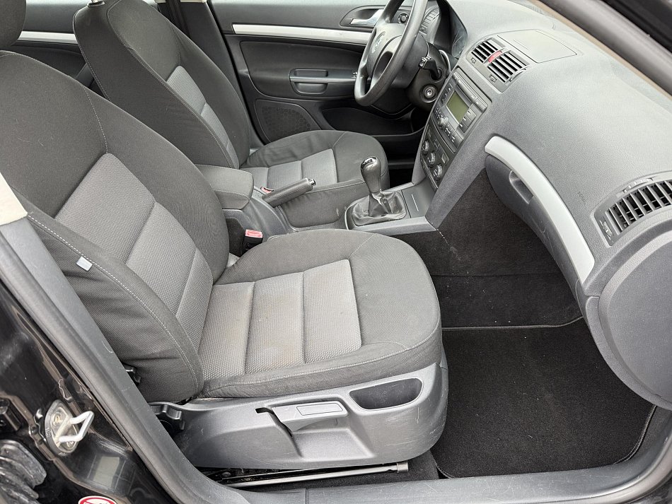 Škoda Octavia II 1.6 MPi 