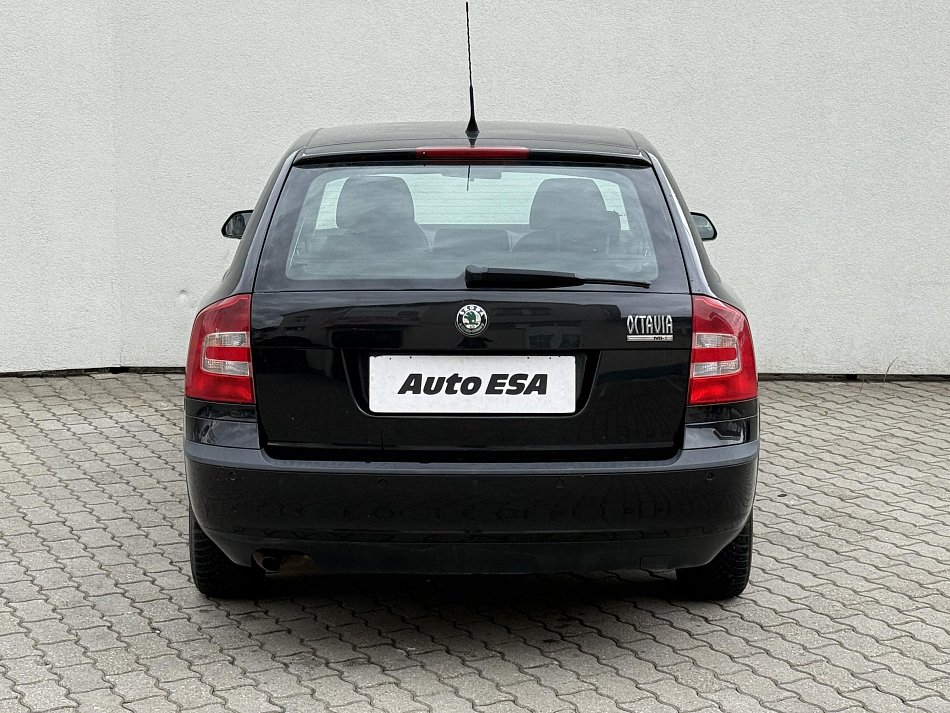 Škoda Octavia II 1.6 MPi 