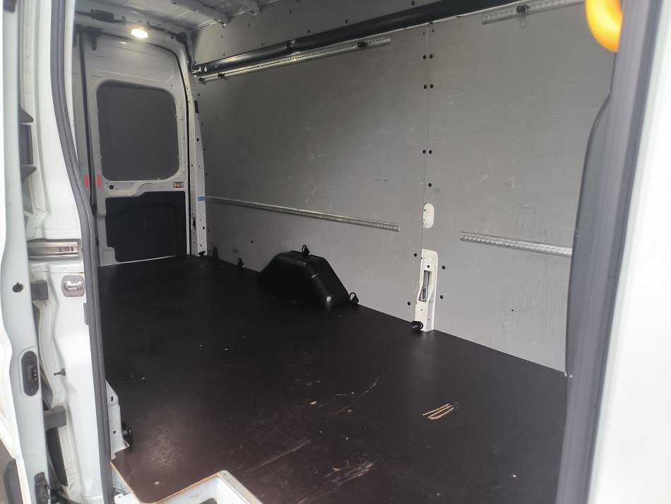 Ford Transit 2.0TDCi Trend L4H3 JUMBO