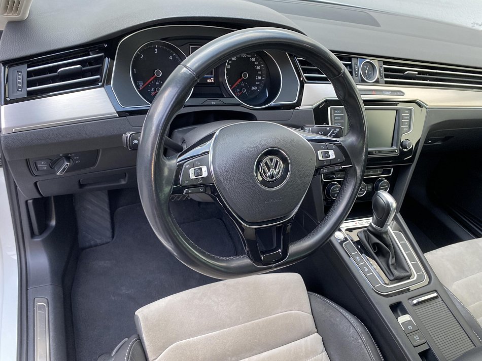 Volkswagen Passat 2.0TDi  4x4