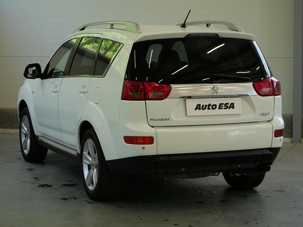 Peugeot 4007 2.2d  4x4, 7míst