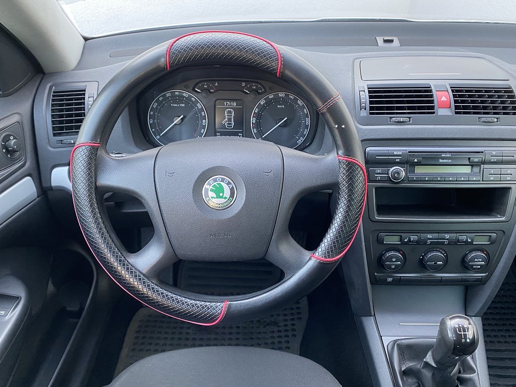 Škoda Octavia II 1.6MPi 