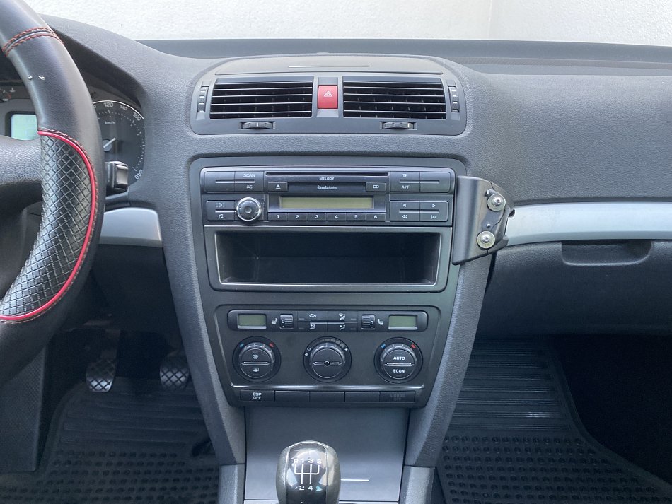 Škoda Octavia II 1.6MPi 