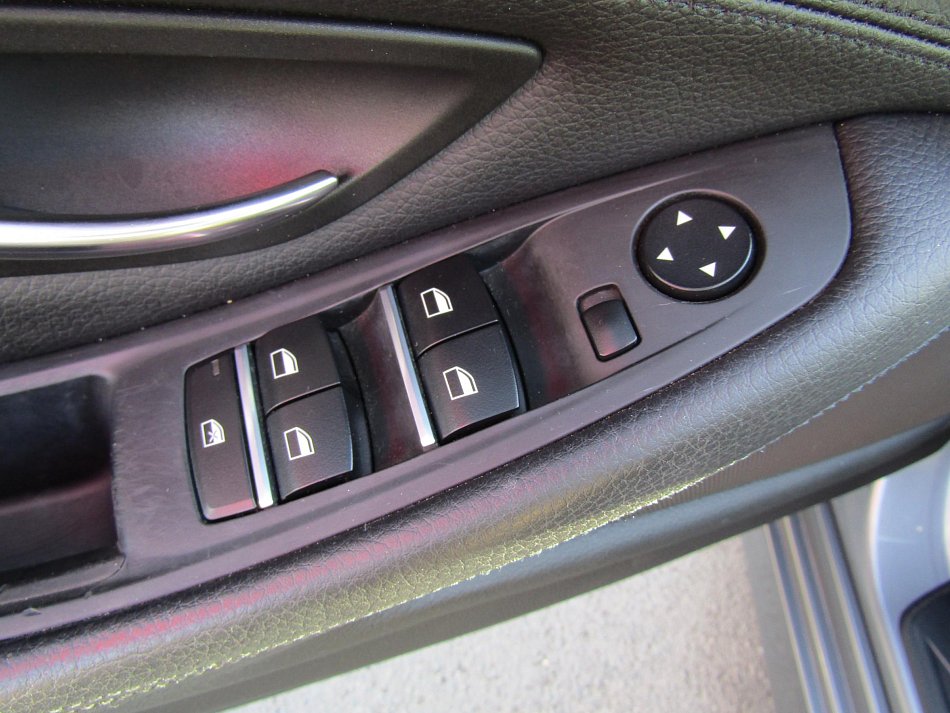 BMW Řada 5 2.0d  520d