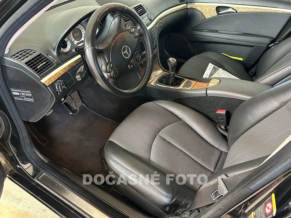 Mercedes-Benz Třída E 1.8 K Avantgarde 200