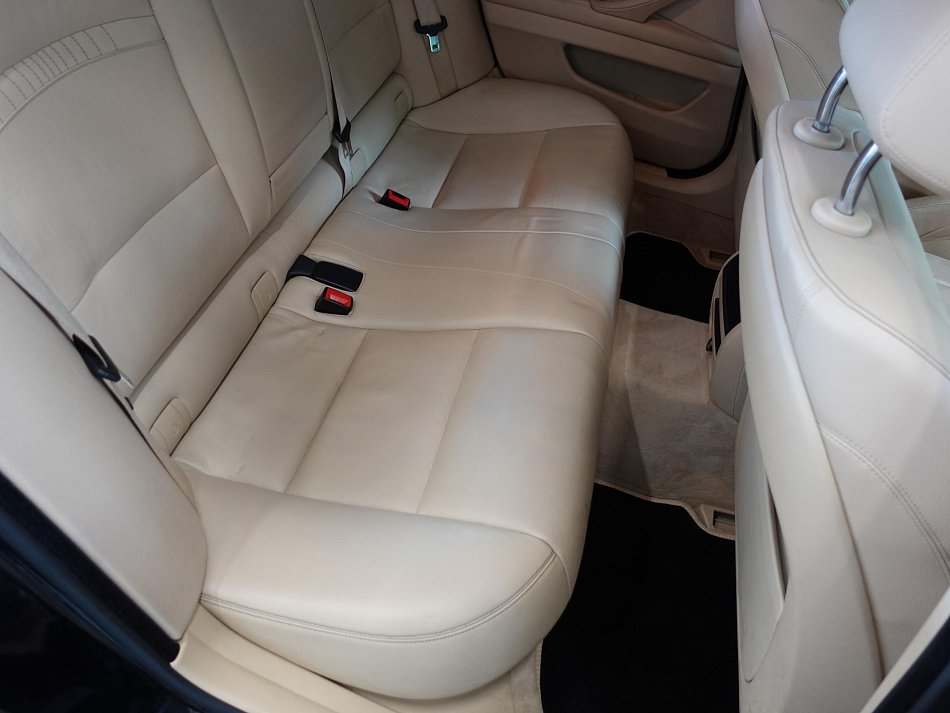 BMW Řada 5 2.0d  520D xDrive