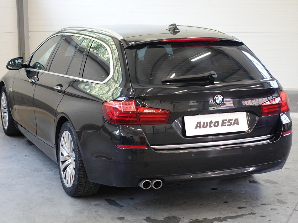 BMW Řada 5 2.0d  520D xDrive