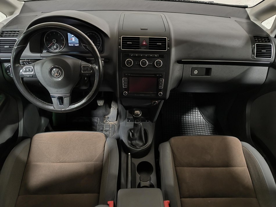 Volkswagen Touran 1.4 TSi Comfortline 7Míst