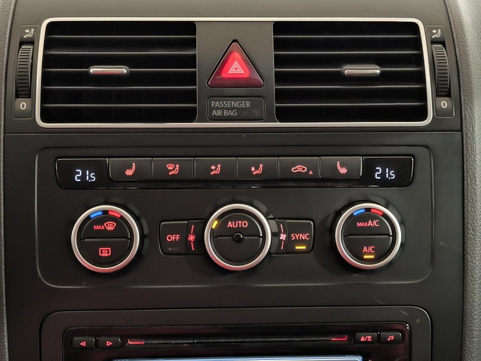 Volkswagen Touran 1.4 TSi Comfortline 7Míst