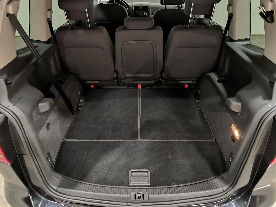 Volkswagen Touran 1.4 TSi Comfortline 7Míst