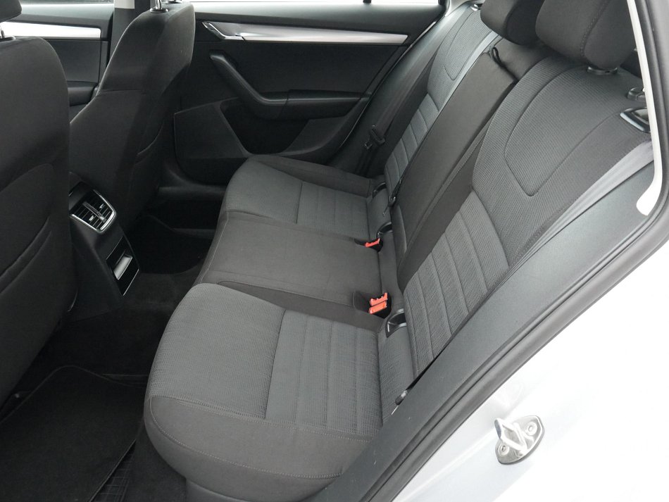 Škoda Octavia III 1.6 TDi 