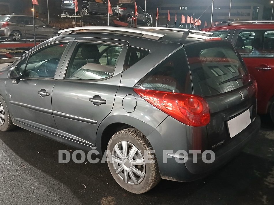 Peugeot 207 1.4i 