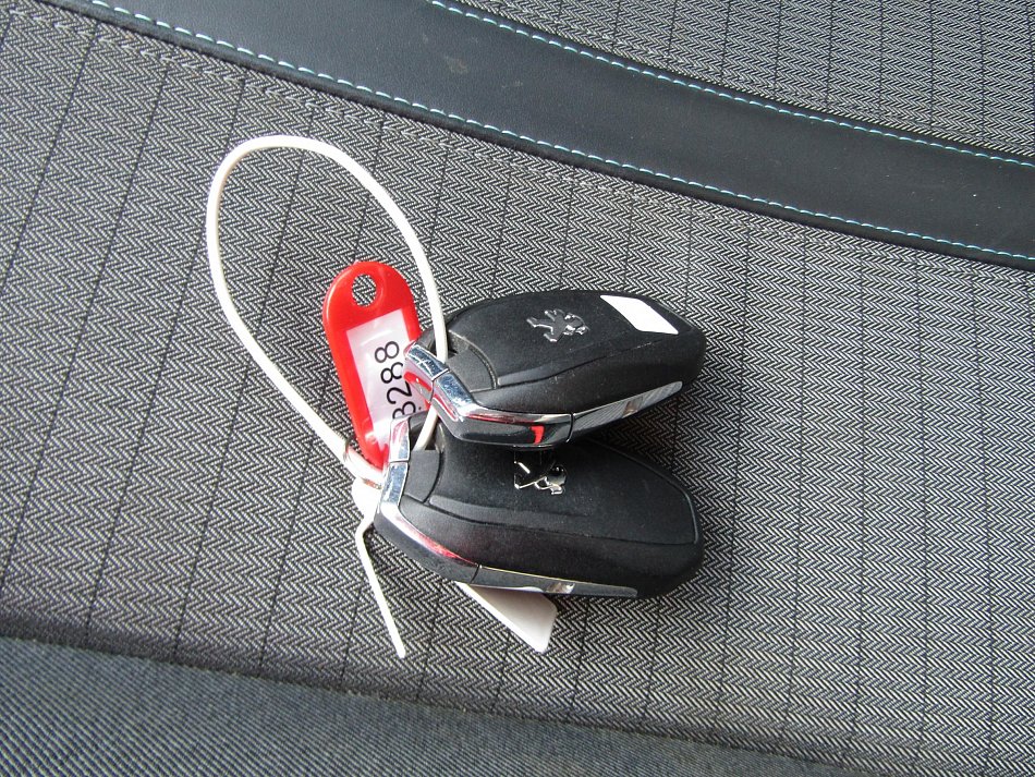 Peugeot 2008 1.5 HDi 