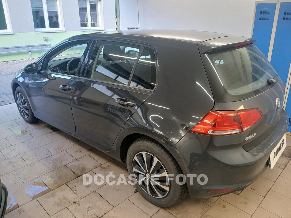 Volkswagen Golf 1.2TSi 