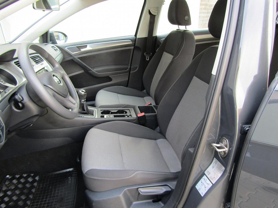 Volkswagen Golf 1.2TSi 