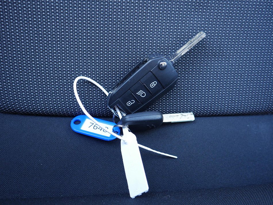 Citroën C3 1.2 i 