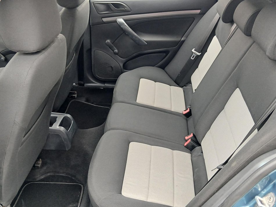 Škoda Octavia II 1.6FSi 
