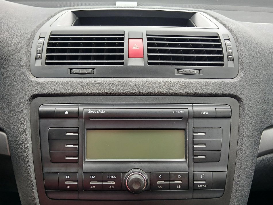 Škoda Octavia II 1.6FSi 