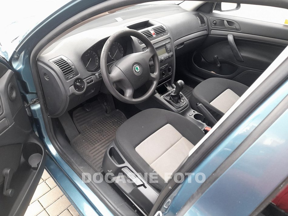 Škoda Octavia II 1.6FSi 