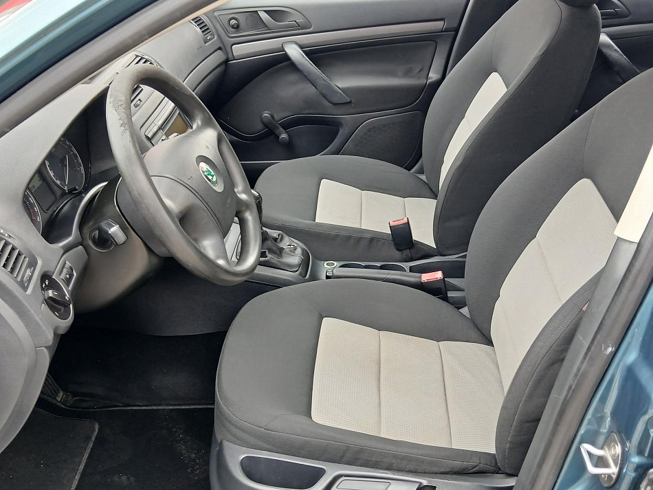 Škoda Octavia II 1.6FSi 