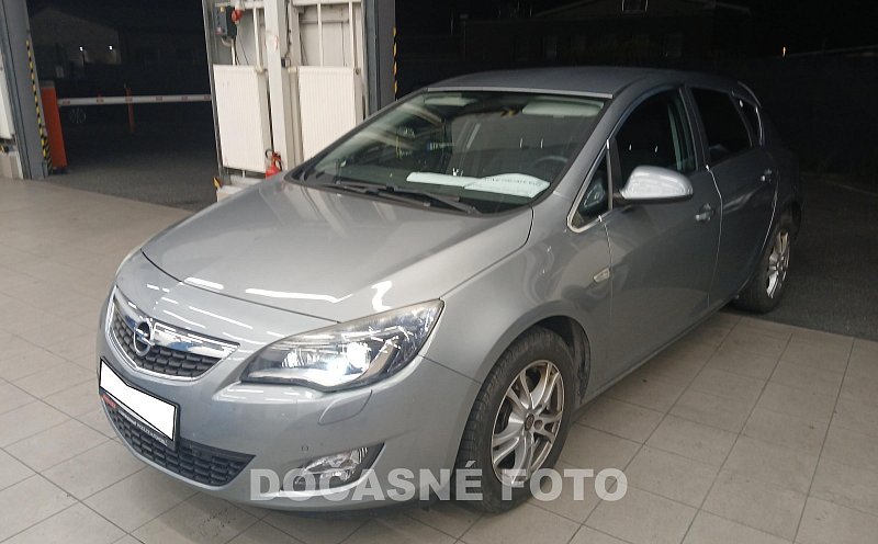 Opel Astra 1.6T 