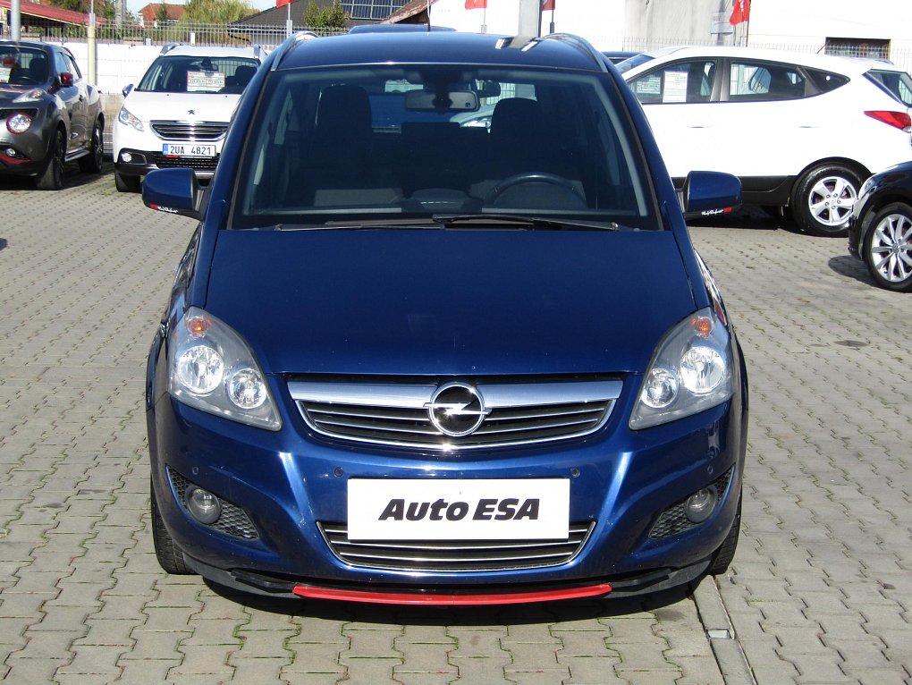 Opel Zafira 1.8 i 