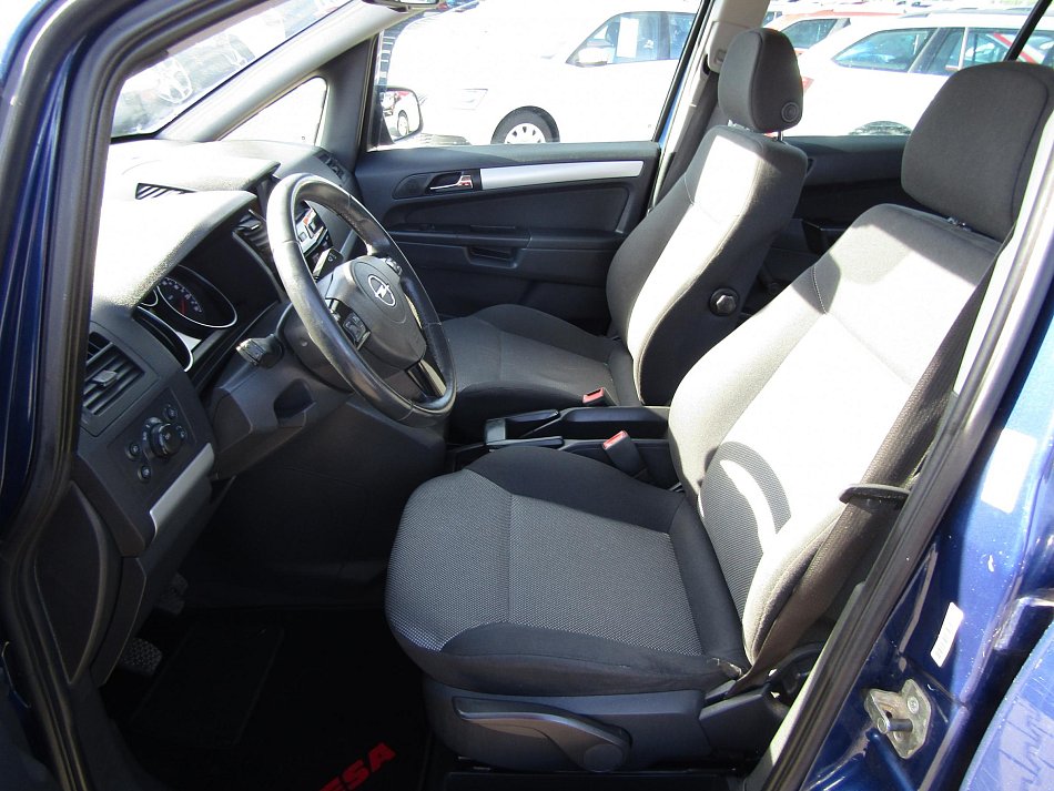 Opel Zafira 1.8 i 