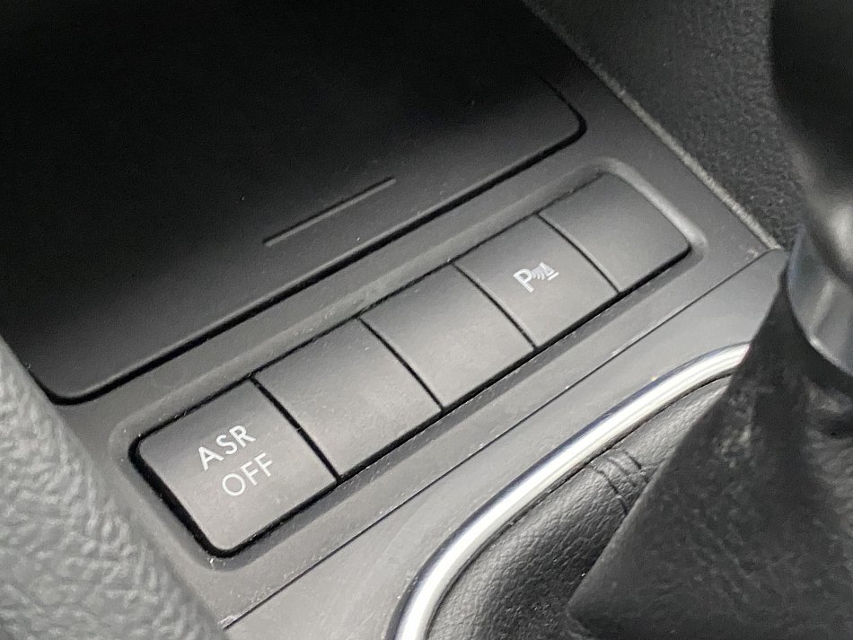 Volkswagen Golf 1.6 TDi Trendline