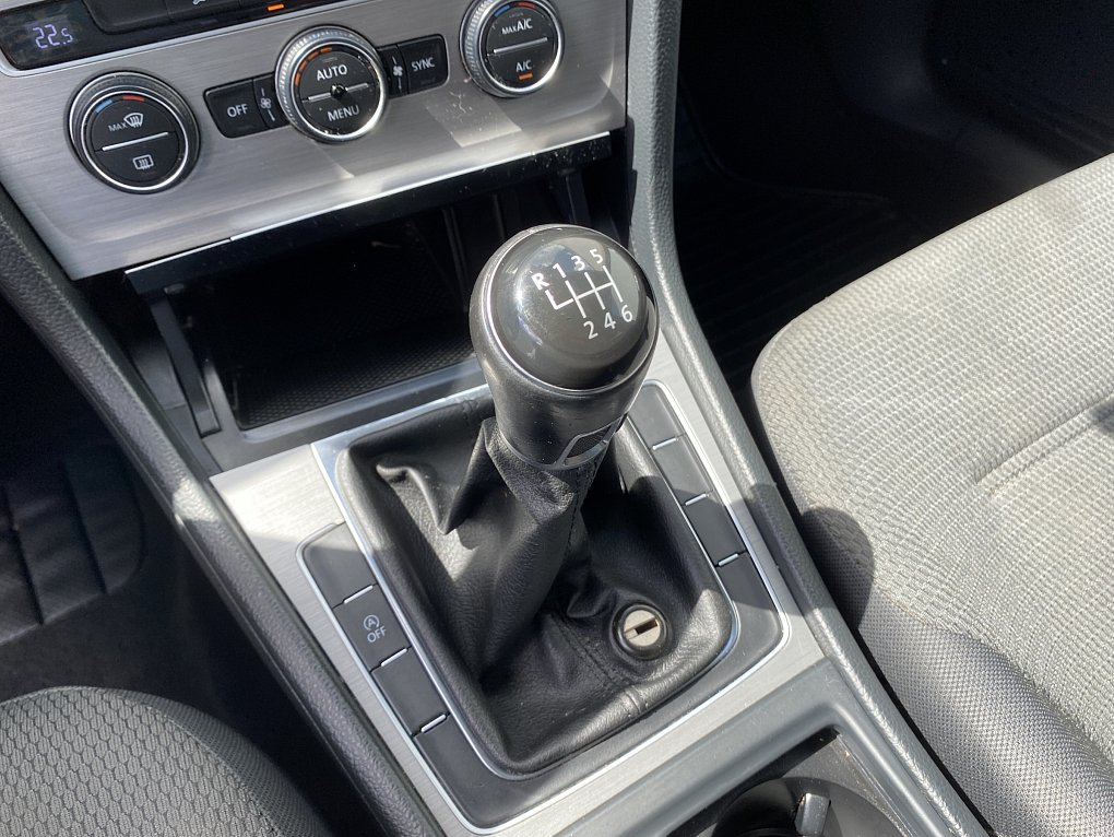 Volkswagen Golf 1.4 i 