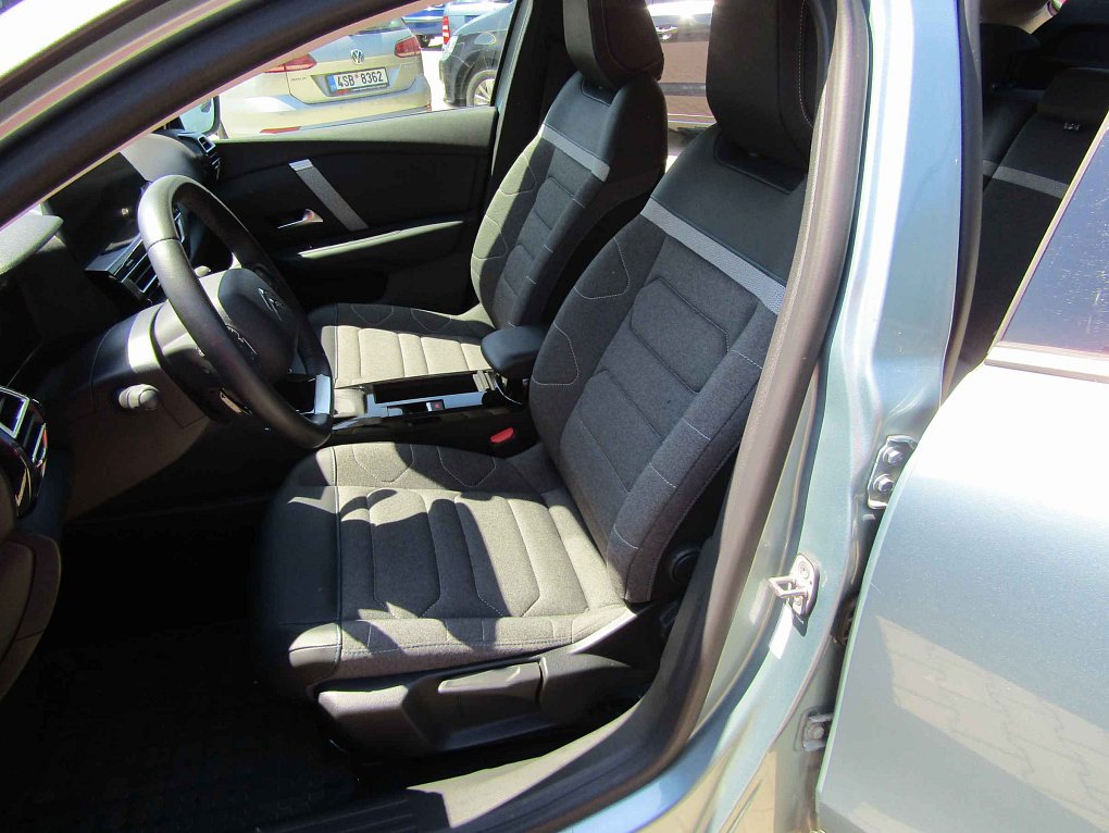 Citroën C4 1.2 i 