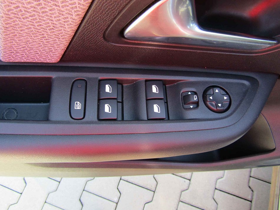 Citroën C4 1.2 i 