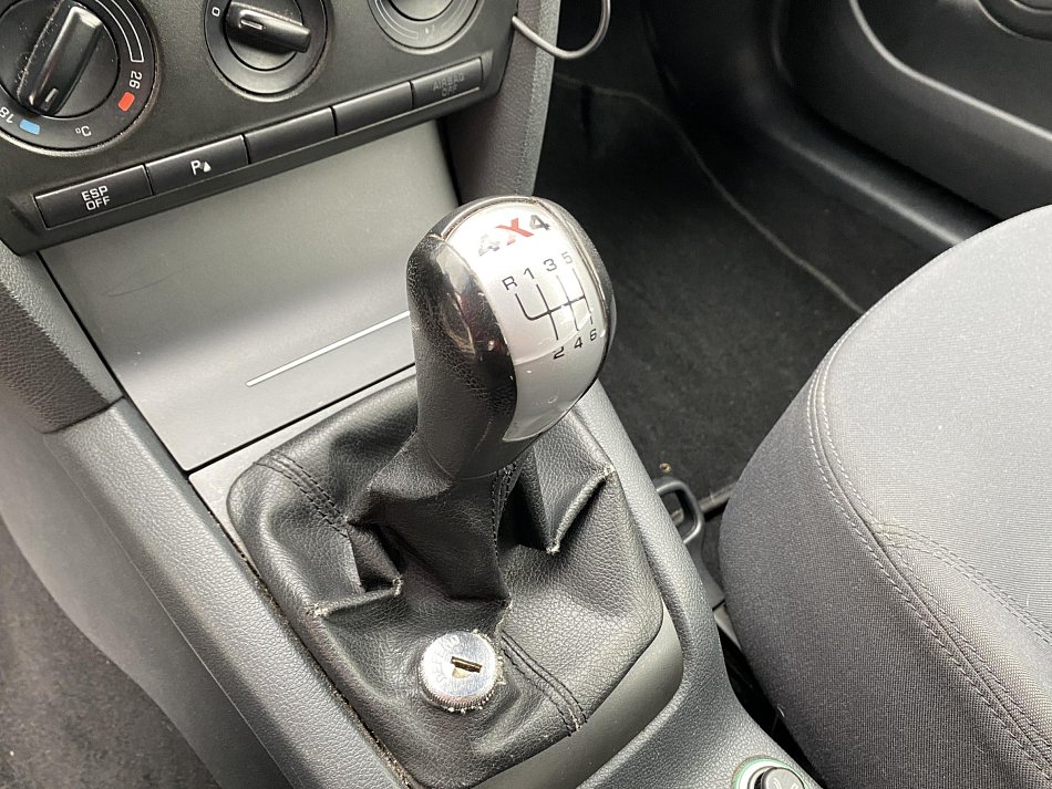 Škoda Octavia II 2.0 FSI 