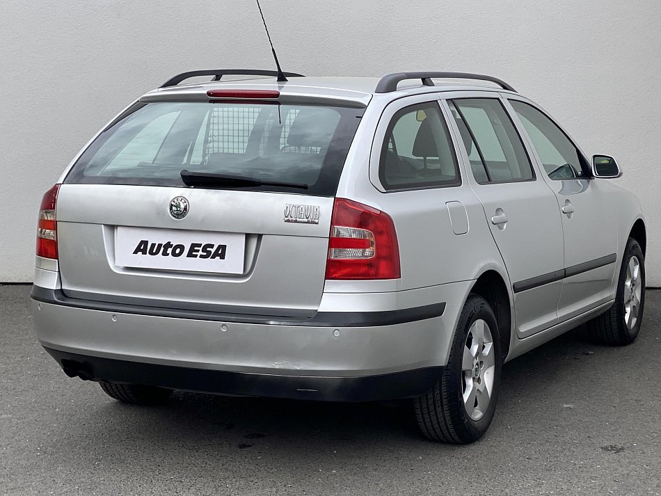 Škoda Octavia II 2.0 FSI 