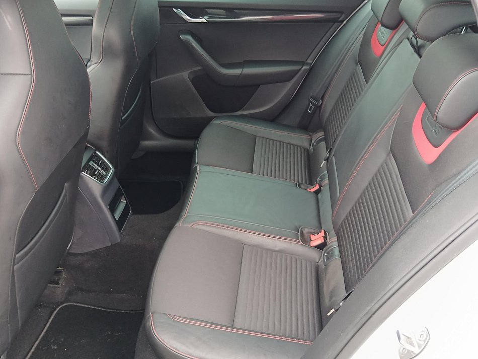 Škoda Octavia III 2.0 TSi 