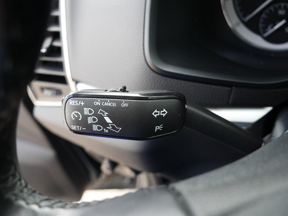 Škoda Karoq 1.0 TSi Soleil