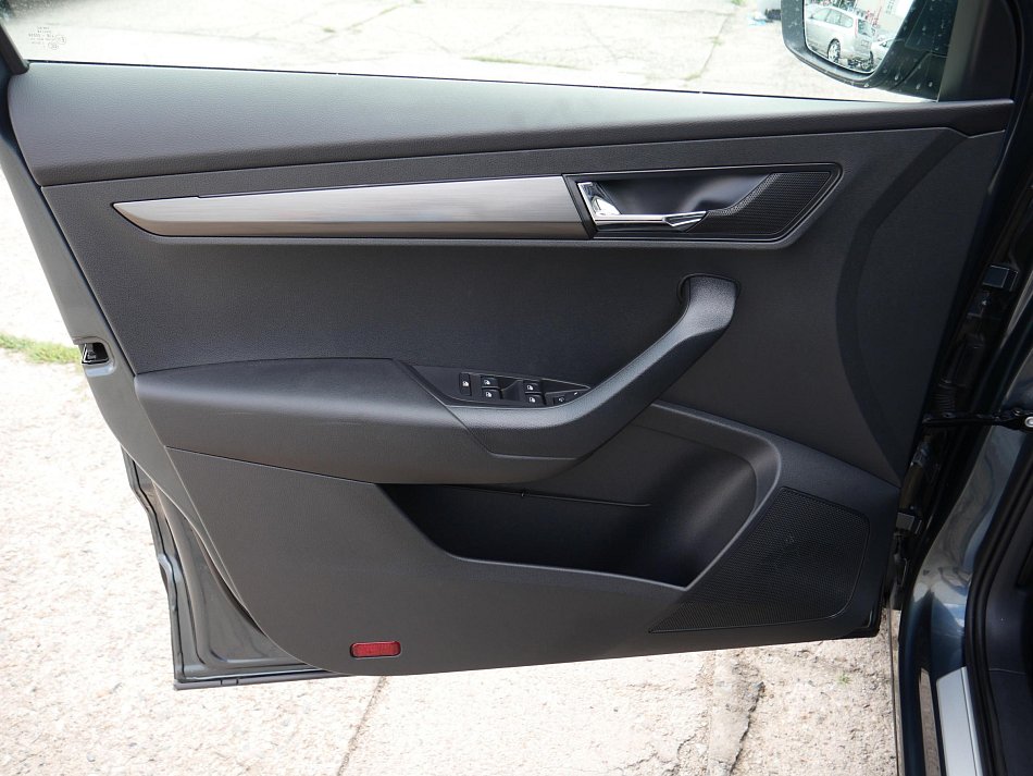 Škoda Karoq 1.0 TSi Soleil