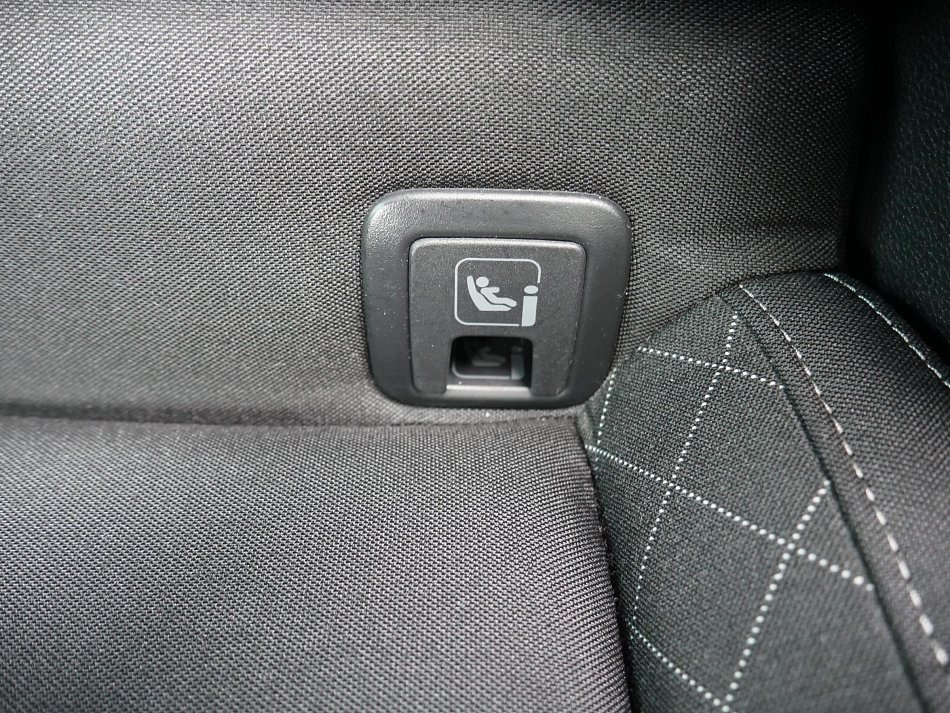 Škoda Karoq 1.0 TSi Soleil