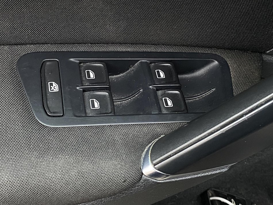 Volkswagen Golf 1.2 TSi Comfortline VII