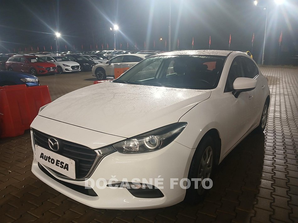 Mazda 3 1.5i 