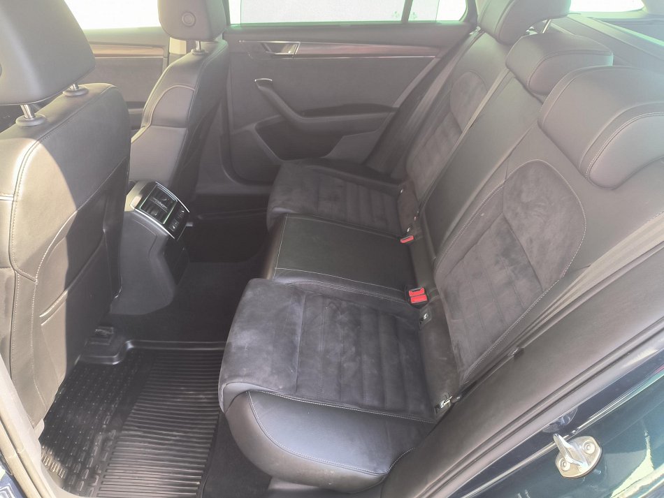 Škoda Superb III 2.0TSi Scout 4x4