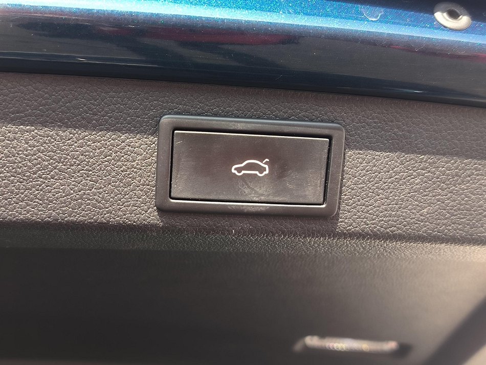 Škoda Superb III 2.0TSi Scout 4x4