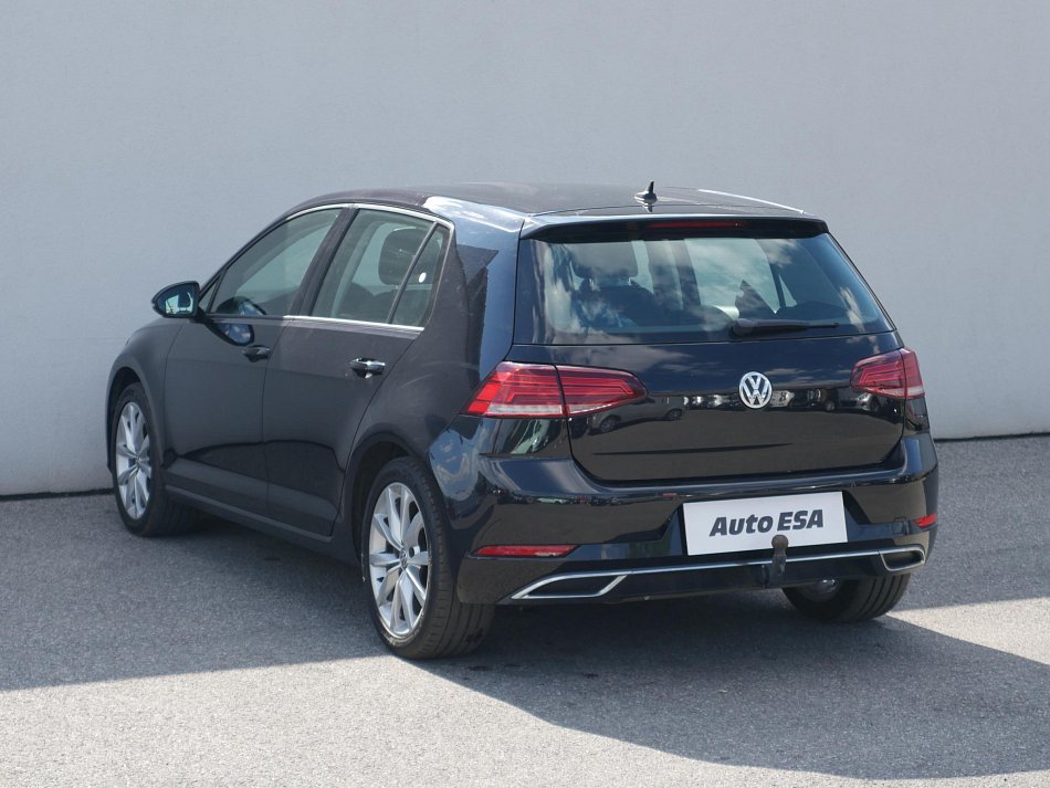 Volkswagen Golf 1.5 TSi Highline