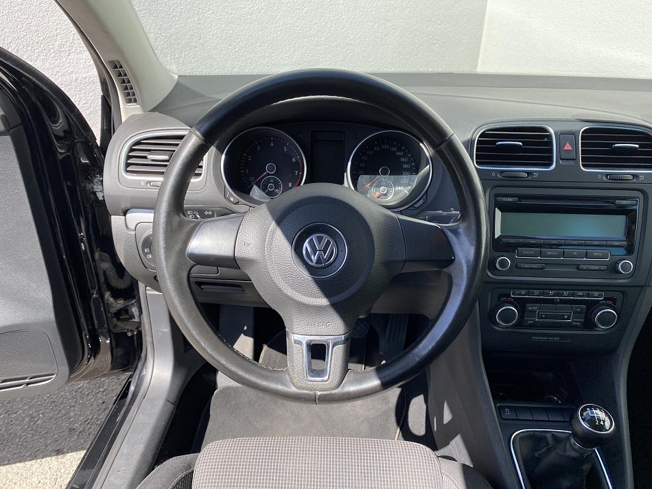 Volkswagen Golf 1.4TSi Trendline